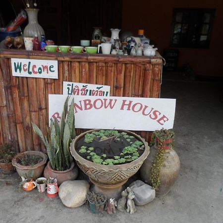 Rainbow House Pai Hotel Exterior photo