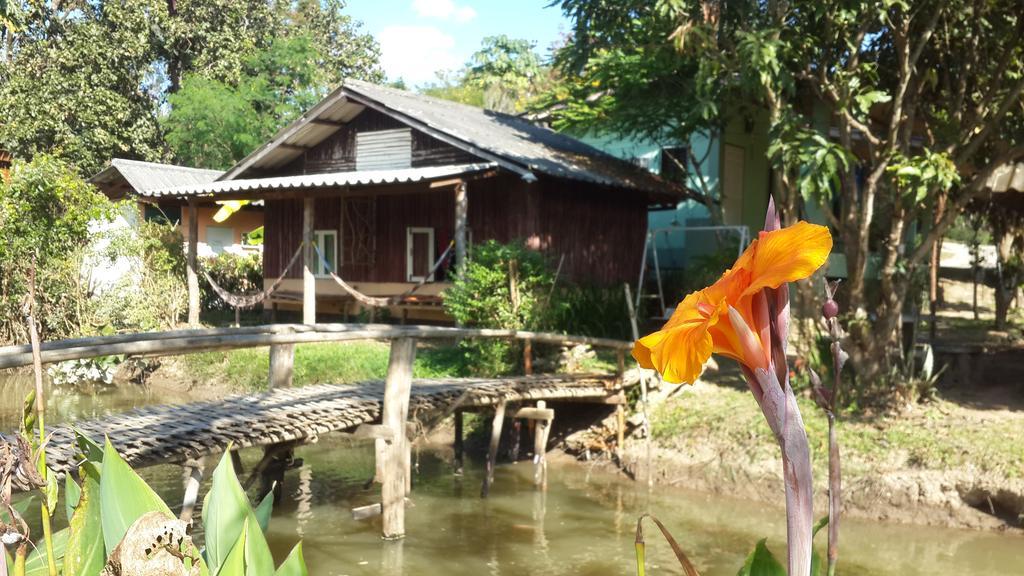 Rainbow House Pai Hotel Exterior photo