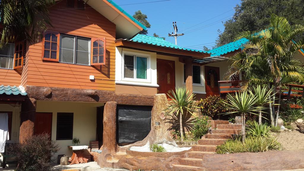 Rainbow House Pai Hotel Exterior photo